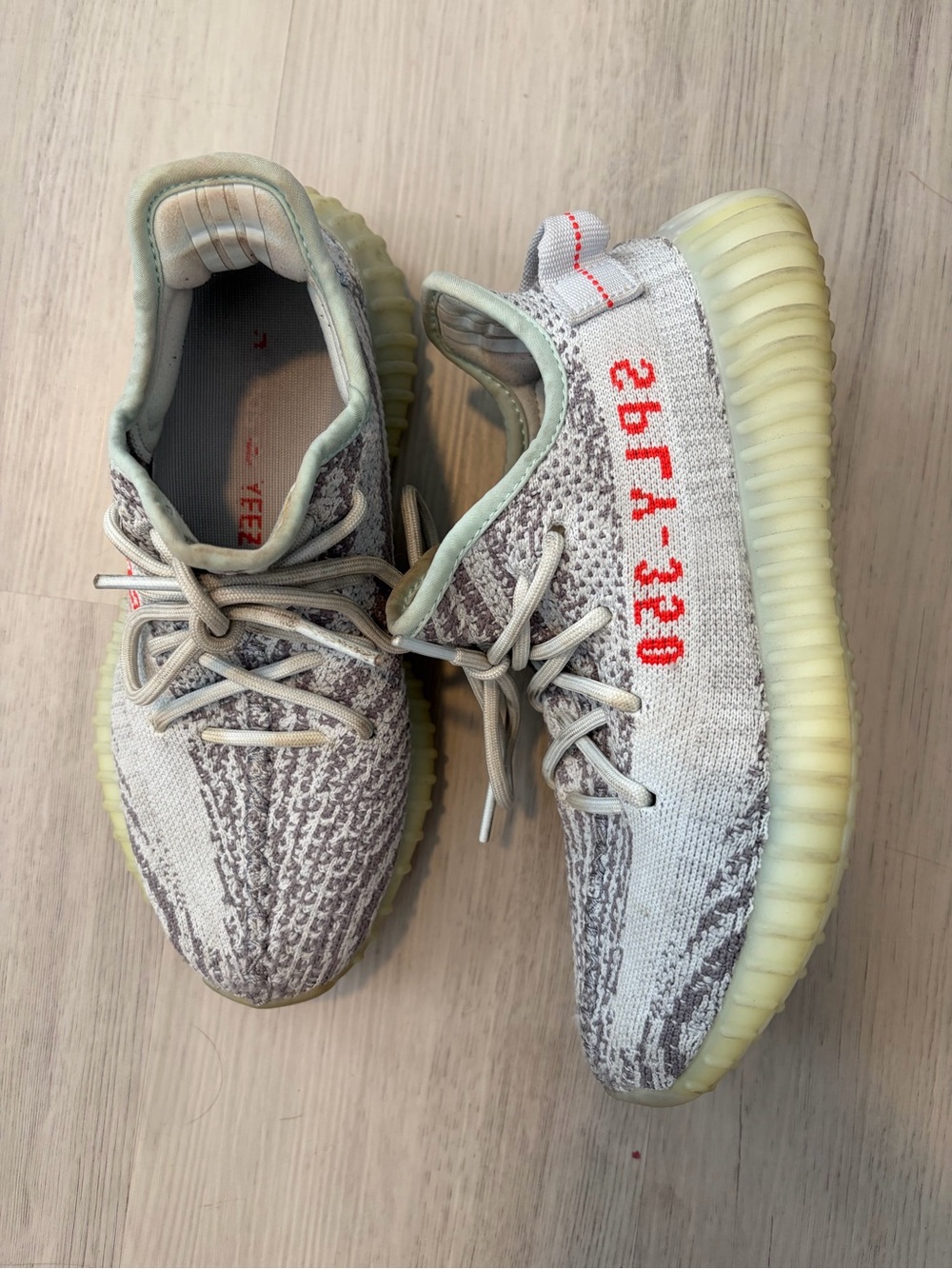 Yeezy Boost 350 - zebra with Red Accent 5.5M / 7W